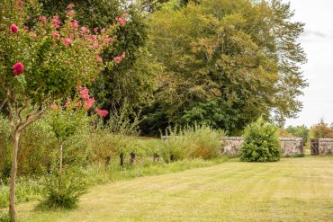 La ferme, ancien potager en cours de réhabilitation